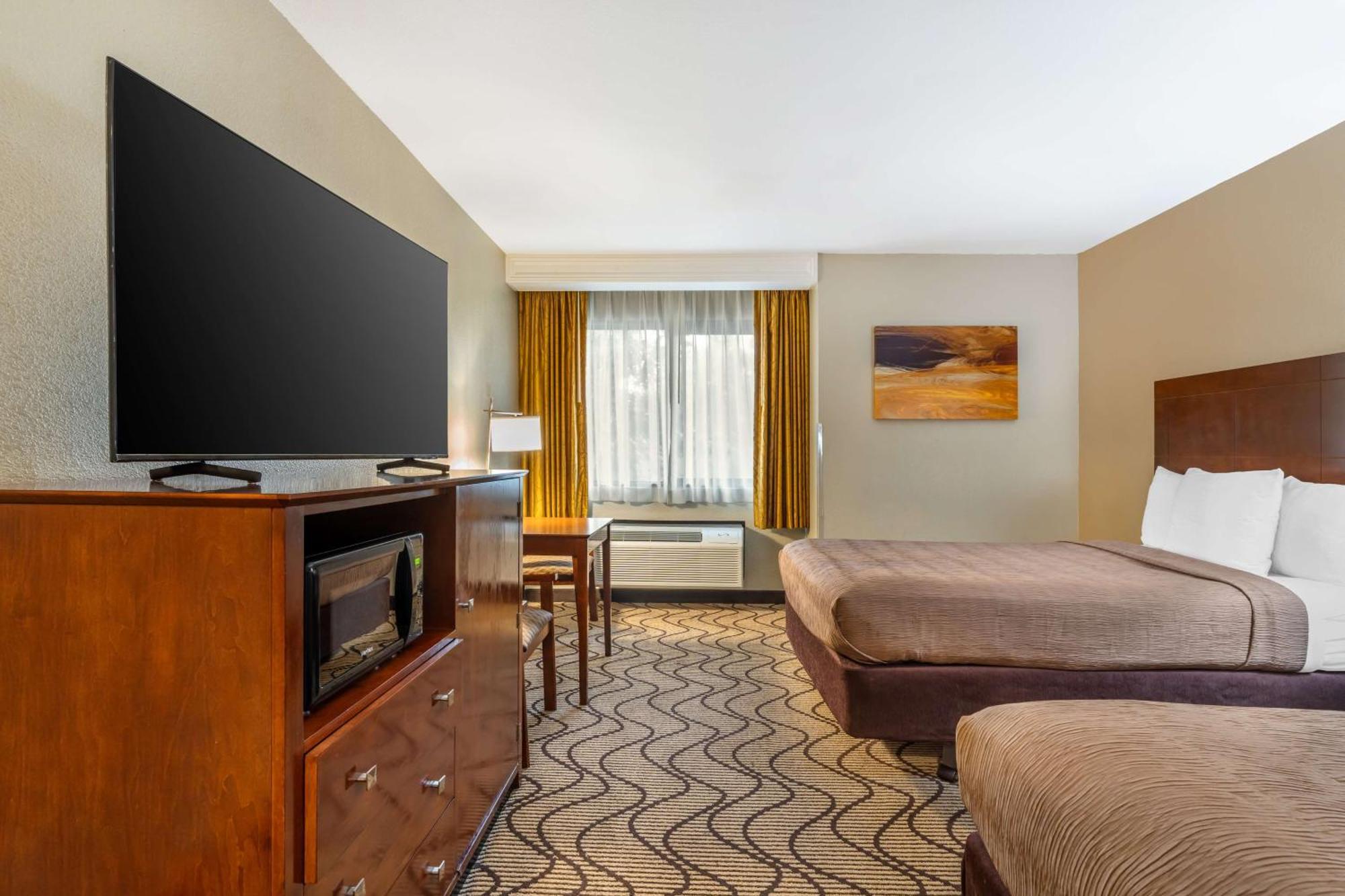 Best Western John Muir Inn Martinez Dış mekan fotoğraf